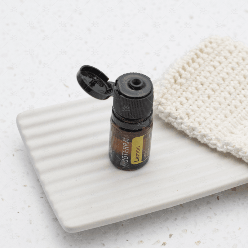 Flip top lids for doTERRA oil bottles (5pk) Accessories & Caps